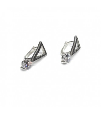 E000860 Sterling Silver Earrings With 6mm Cubic Zirconia Solid Hallmarked 925 Handmade